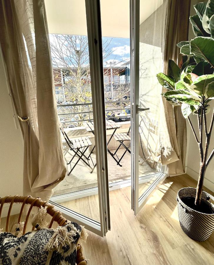 Апартаменты Modern 1 Bdr + Balcony + Free Parking + Ac + Pool Л'Иль-д'Або Экстерьер фото